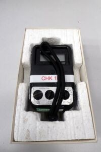 Comark PH Meter