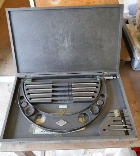 Moore & Wright 12"-16" Micrometer