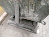 Tipping Skip. - 4