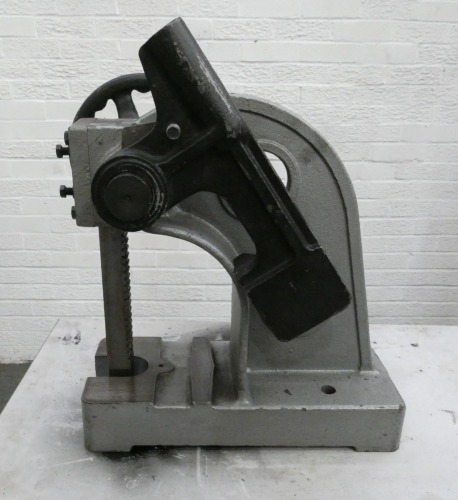Broaching Press.