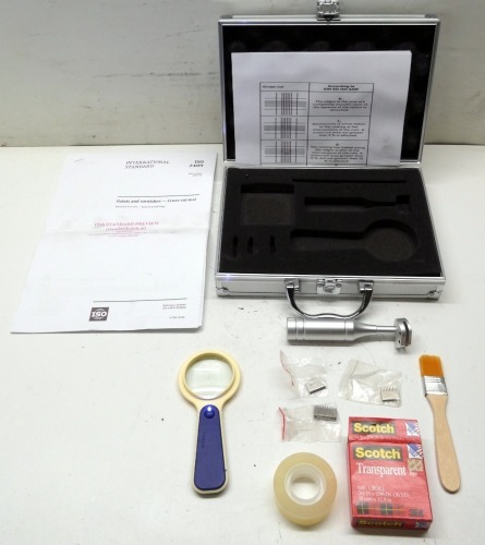 Cross-Cut Tester Kit.