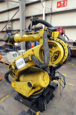 Fanuc R-2000iA 6 Axis Robot