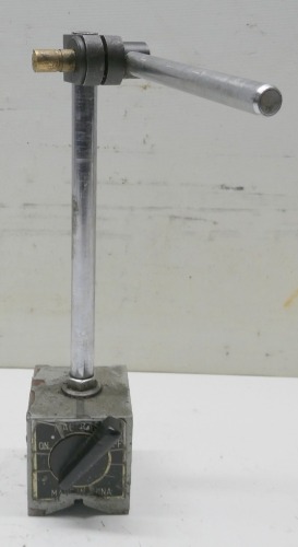 Magnetic Base.