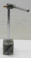 Magnetic Base.