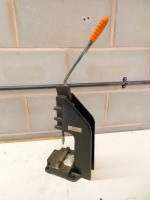 Toggle Press.