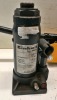 2 Tonne Hydraulic Trolley Jack and Bottle Jack. - 4