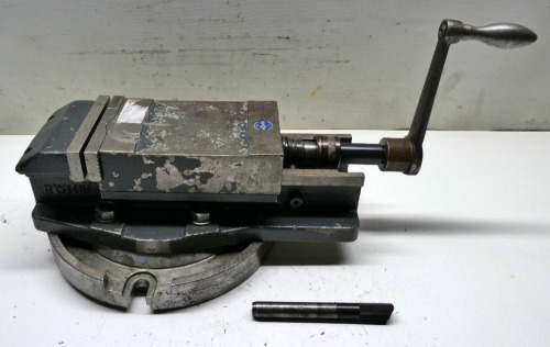 Rohm Swivel Machine Vice.