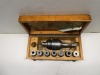 Jay.Dee Universal Tapping Attachment Set. - 8