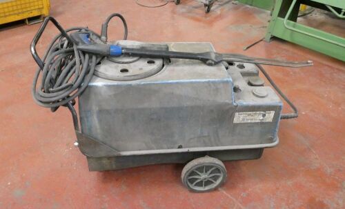 Pressure Washer.