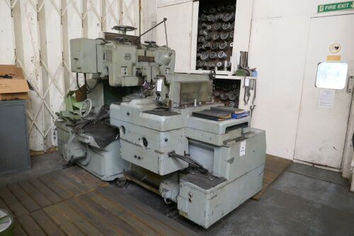 MAAG HSS 30 BC Grinding Machine