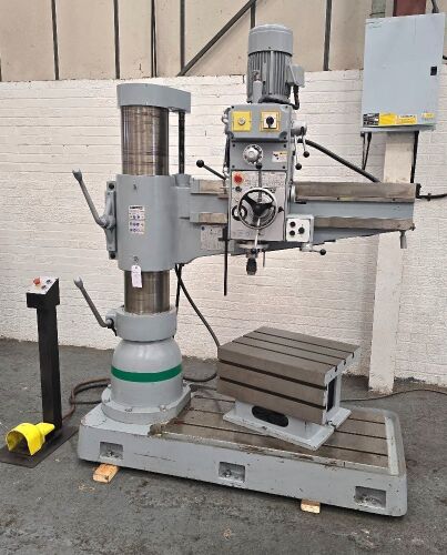 Huvema CRDM 3040 x 1100 Topline Radial Drill