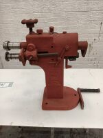 FJ Edwards Manual Swager