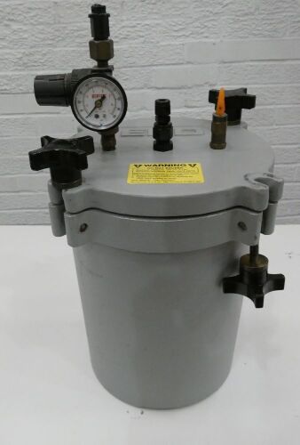 EFD Pressure Pot.
