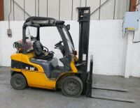 CAT GPN25N Gas Forklift Truck