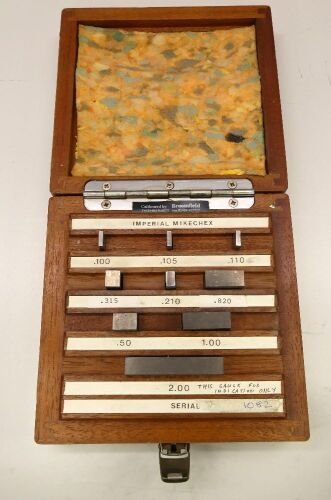Broomfield Slip Gauge Set.
