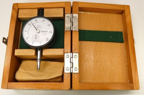Mitutoyo Dial Test Indicator.