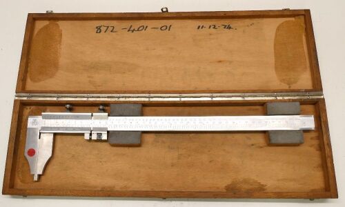 Etalon Vernier Calliper.