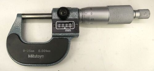 Mitutoyo 193-111 Mechanical Digit Counter Micrometer.