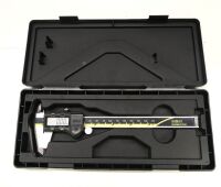 Mitutoyo 500-196-20 Absolute Digimatic Calliper.