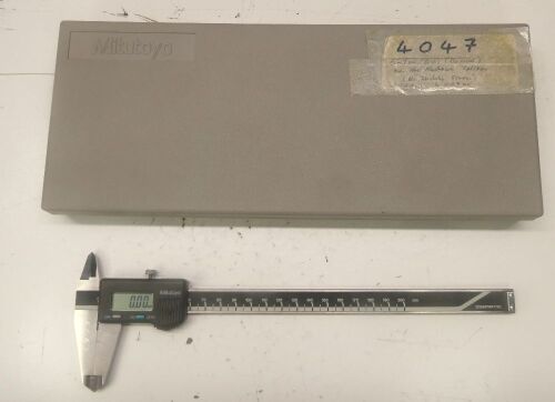 Mitutoyo Digital Vernier Calliper.