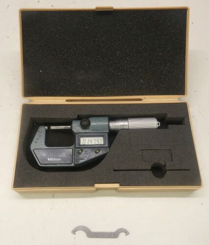 Mitutoyo External Digital Micrometer.