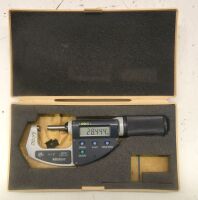 Mitutoyo IP54 External Digital Micrometer.