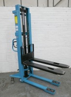1000kg Manual Forklift