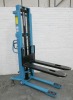 1000kg Manual Forklift