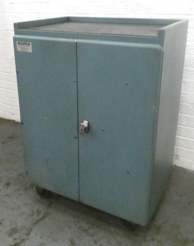 Versatool Mobile Industrial Storage Cabinet.