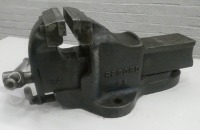 Record 84 Bench Vice.