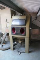 Shot Blast Cabinet