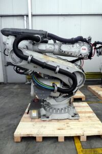 ABB IRB6700 6 Axis Robot