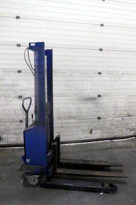 Smaland Truck AB Electric Pedestrian Pallet Truck