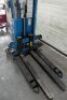 Smaland Truck AB Electric Pedestrian Pallet Truck - 4