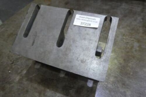Angle Plate