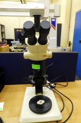 Leica S6D Stereo Zoom Microscope