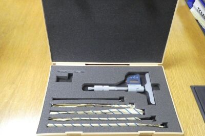 Mitutoyo Digimatic Depth Micrometer 0 - 150mm