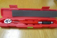 Force Teng 40-210NM Torque Wrench