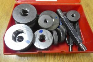 Various Thread Gauges