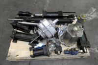 Pallet Off Assorted Pneumatic Cylinders