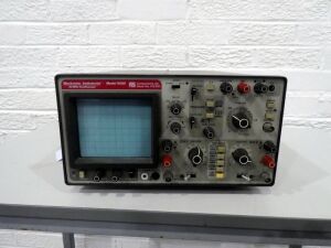 Beckman Industries Modelm 9020 20MHz Oscilloscope