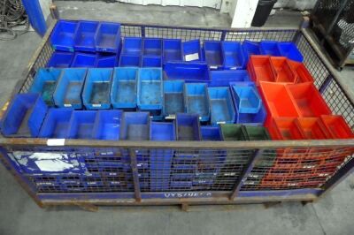 Stillage Off Assorted Plastic Tote Bins