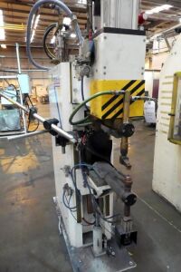 Serra 100kVA Pedestal Welder