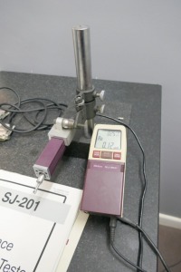 Mitutoyo SJ-201 Surface Roughness Tester