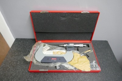 SPI 3-4" Digital Micrometer