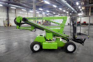 Nifty HR12 NDE Cherry Picker