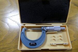 Mitutoyo Pin 0-25mm Micrometer