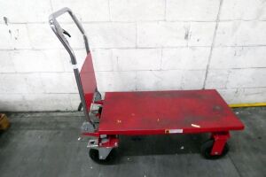 Lomart TXL200 Scissor Lift Table