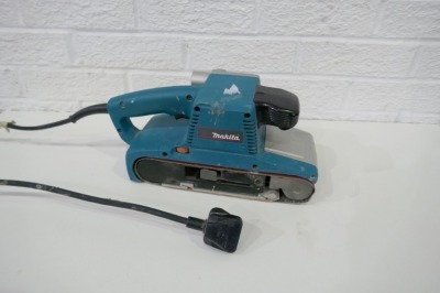 Makita 240v Belt Sander