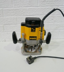 DeWalt 240v Router